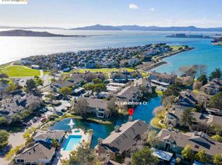 92 Lakeshore Ct, Richmond, CA