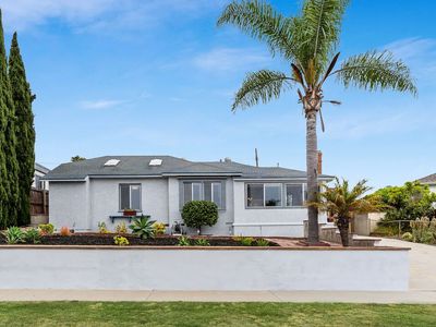 8424 Loyola Blvd, Los Angeles, CA, 90045