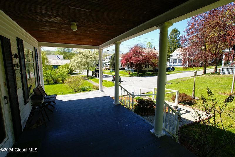 4th image of 4 Rogers Avenue