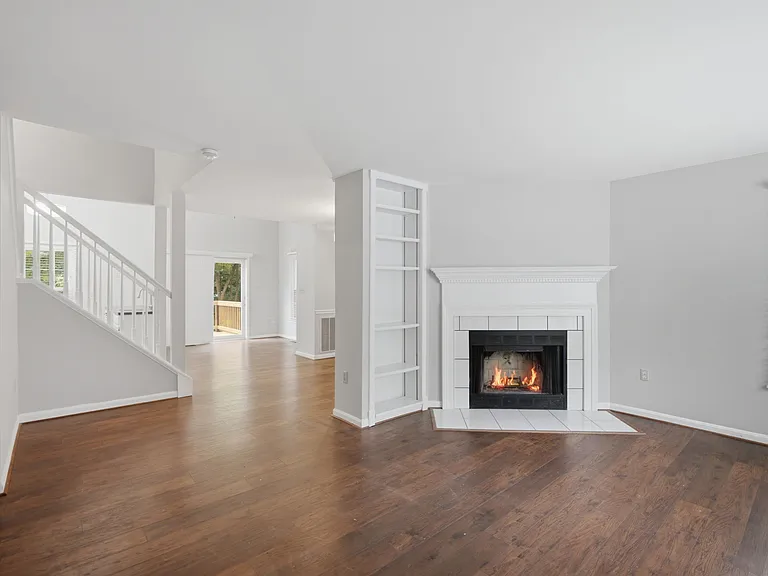 27 Ryan Ct — Photo 6
