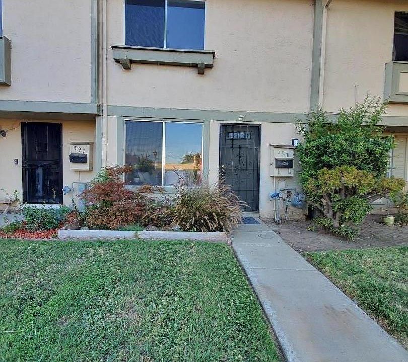 1st image of 593 Buckeye Dr