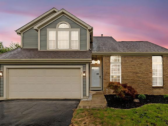 2nd image of 4976 Shady Oak Dr