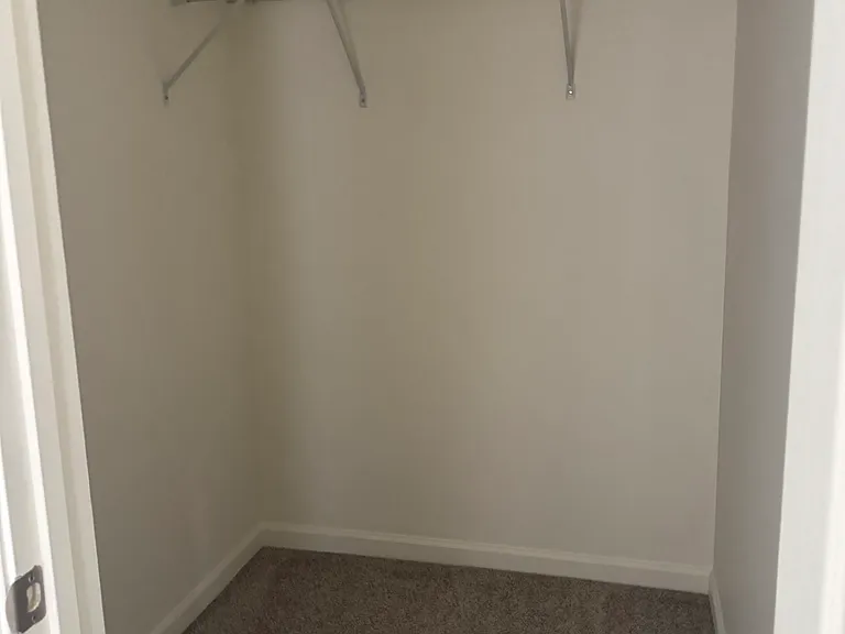 81 Private Ct — Photo 6