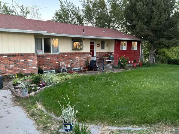 15961 Hill Top Cir, Wilder, ID 83676