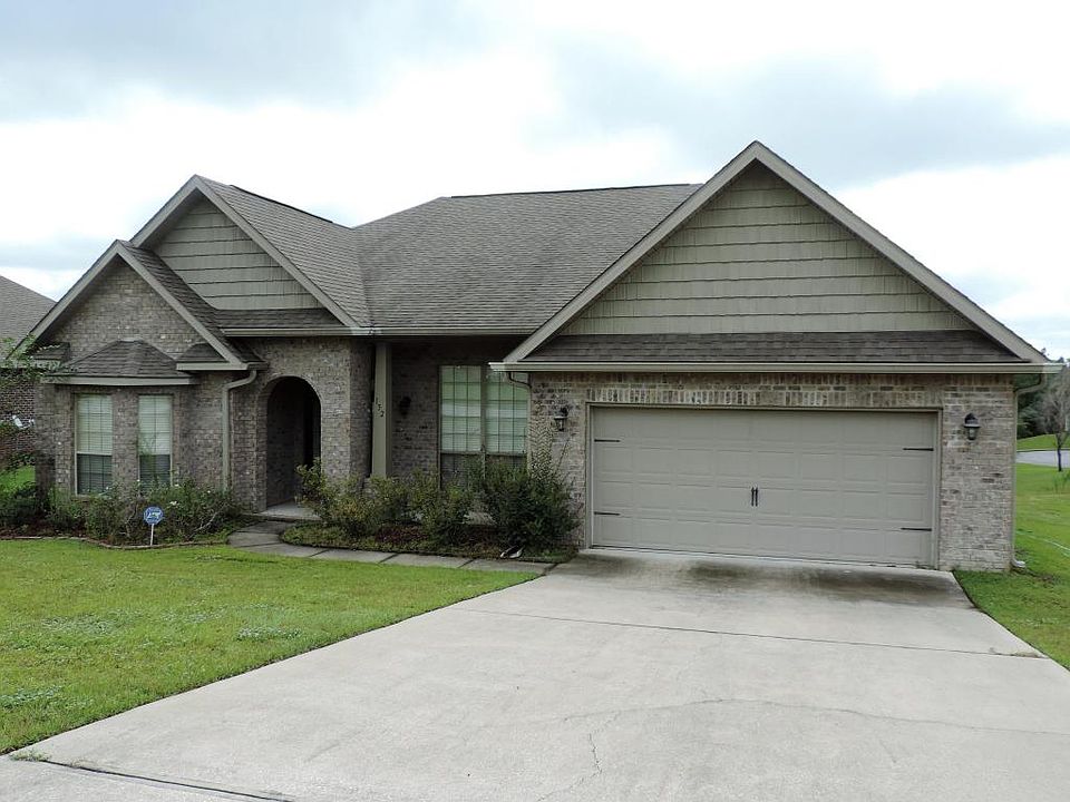 1st image of 152 Crab Apple Ave