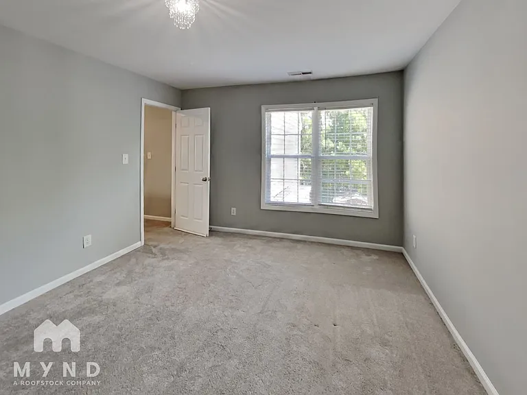 5821 Wynmore Rd — Photo 13