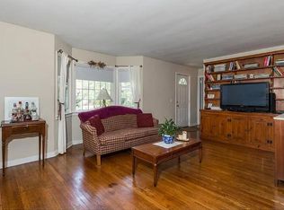 2409 Saint Marks Ave, Bellmore, NY 11710