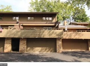 30 Birnamwood Dr, Burnsville, MN 55337