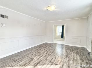 273 James St #1, Oshawa, ON L1H4Y6