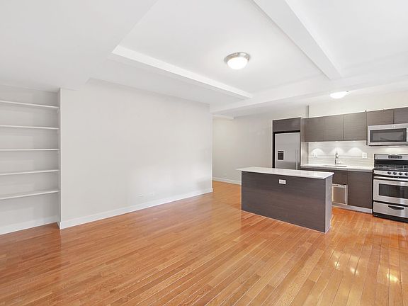 4th image of 400 E 58th St APT 2K