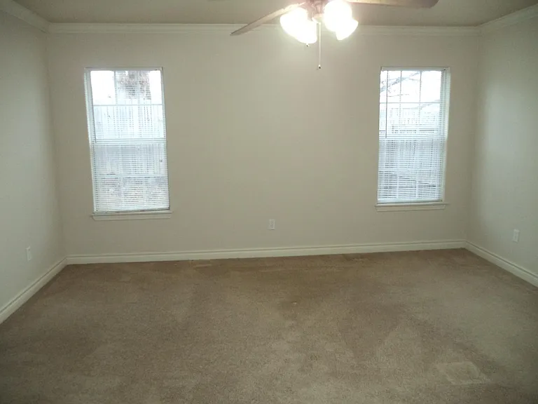 112 Wintergreen Ct — Photo 5