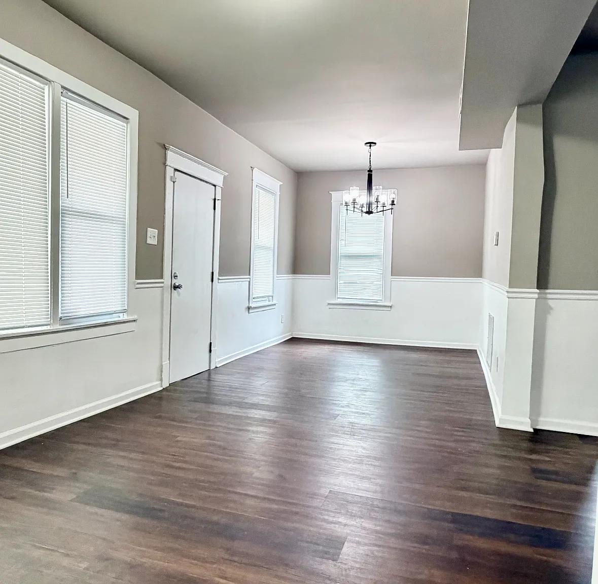 6 bed, 2532 sqft, $3,200 — Photo 4