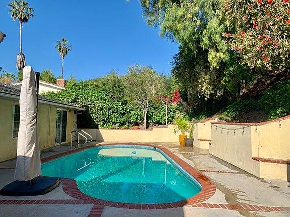 5th image of 5714 Comanche Ave