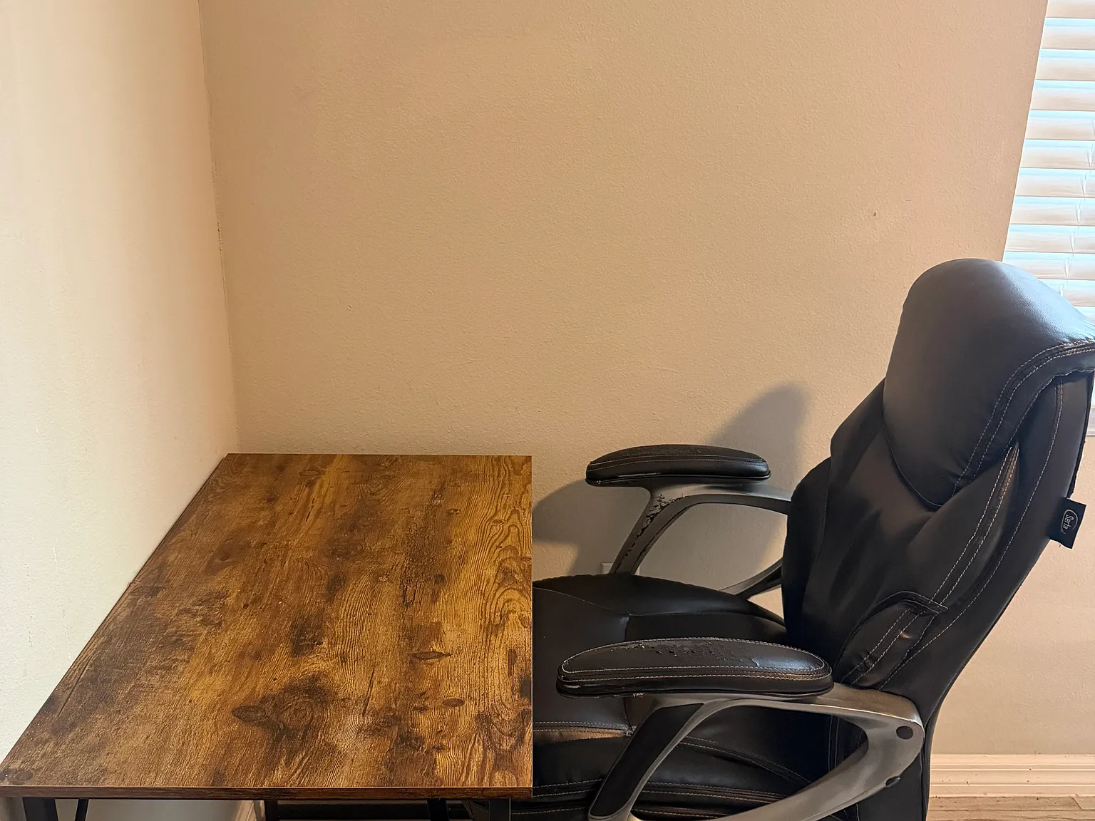 4 bed, 1725 sqft, $825 — Photo 3
