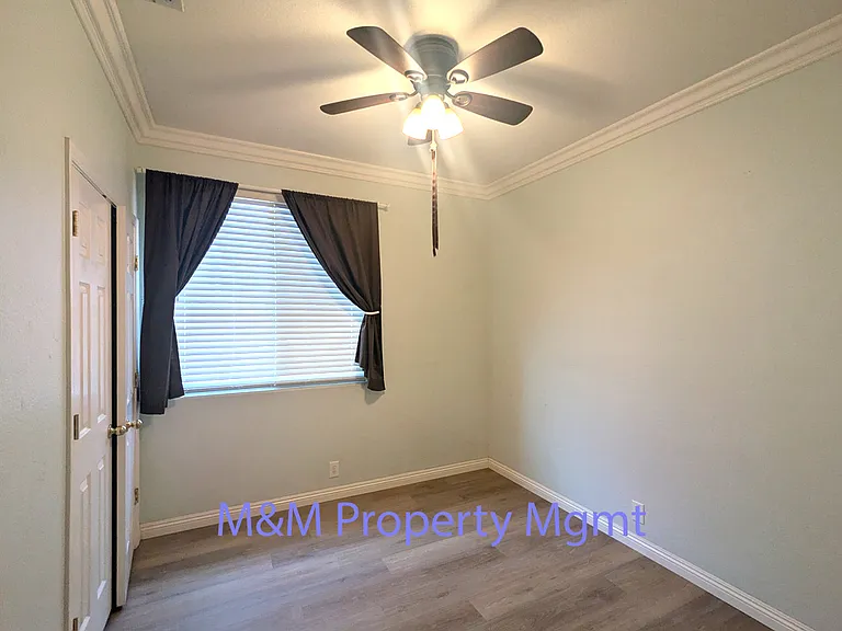 5042 Jurgenson Way — Photo 13
