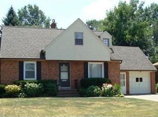 10951 Snow Rd, Parma Heights, OH 44130