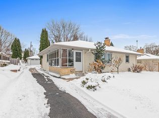 1306 Ottawa Ave, West Saint Paul, MN 55118