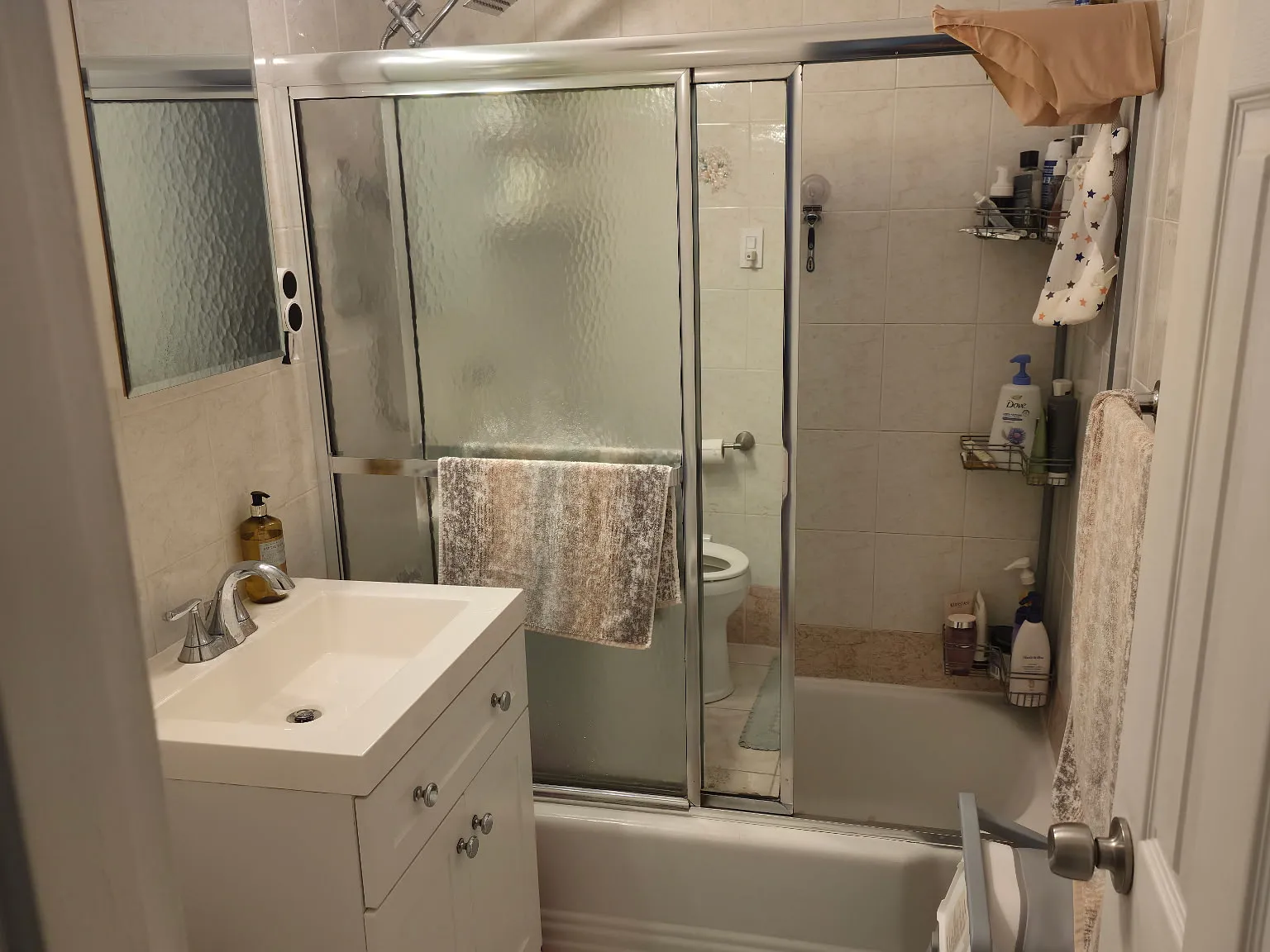 1 bed, 750 sqft, $2,500 — Photo 3