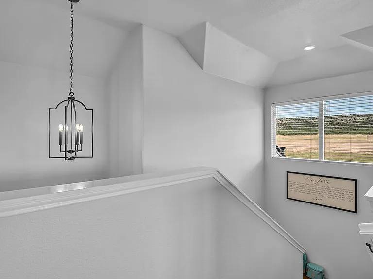 2726 Shirley Dr — Photo 26