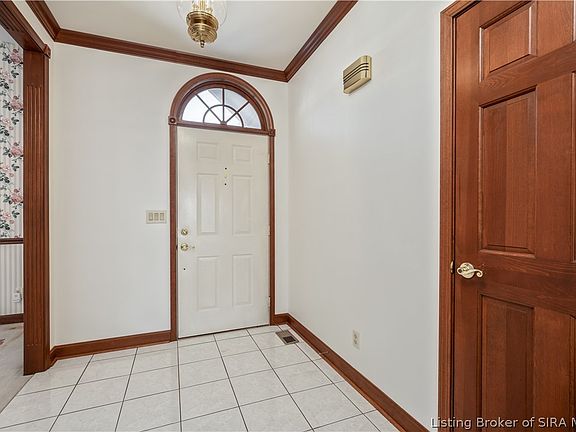 5th image of 6009 Springcrest Drive