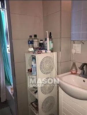 Rented by Mason Group LLC | media 18