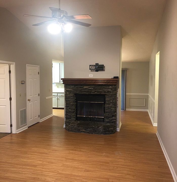 2nd image of 6025 Cagle Dr