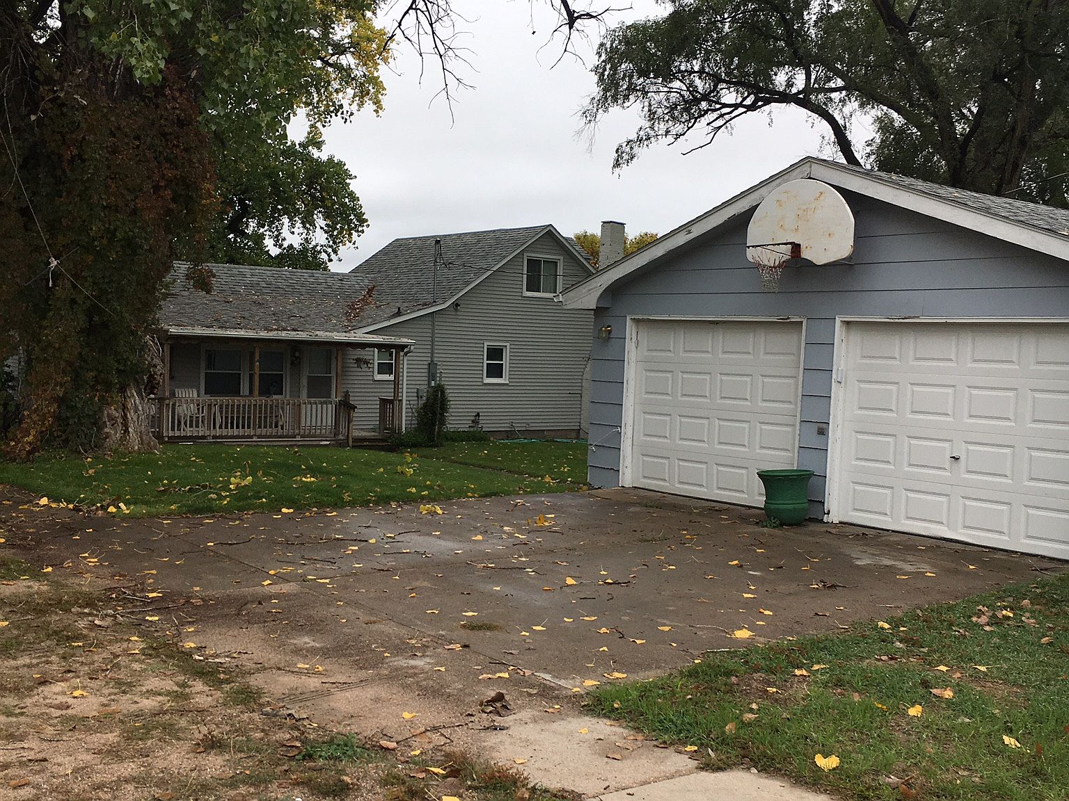 318 E Commercial St, Brady, NE 69123 Zillow