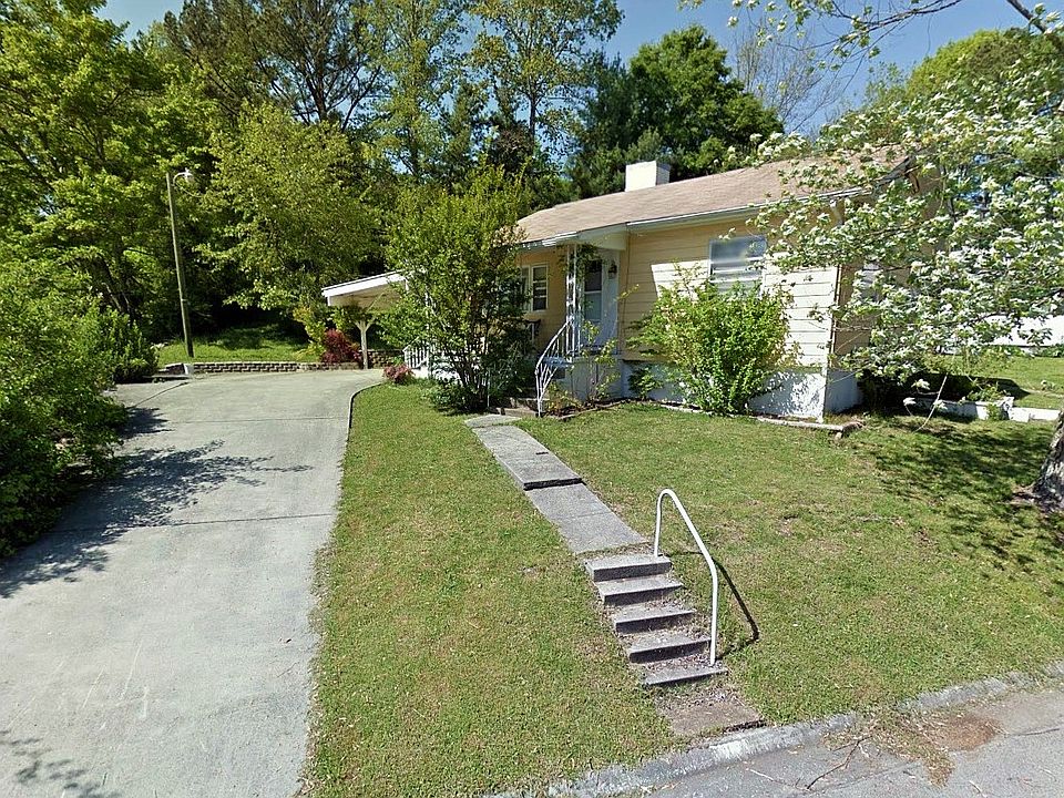 2nd image of 110 E Newkirk Ln