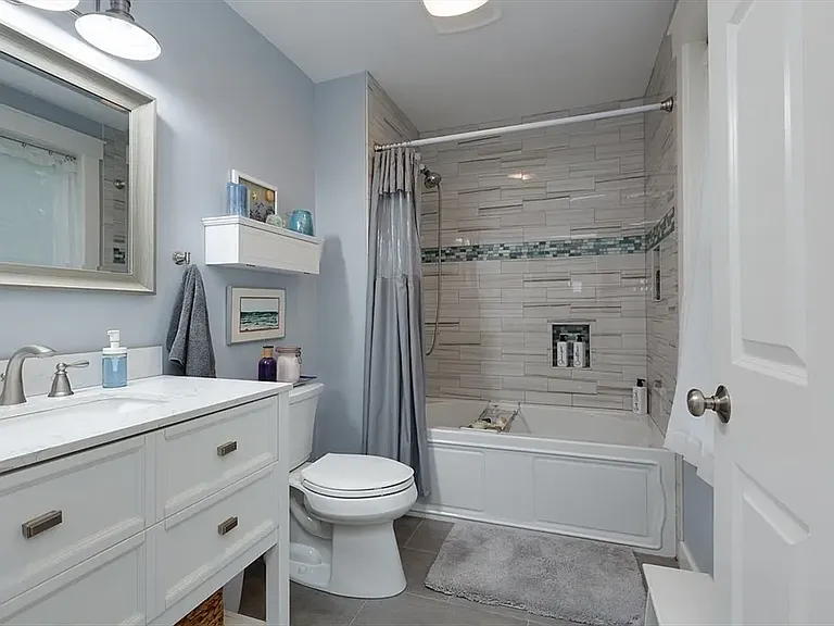 59 North Rd #1 — Photo 2