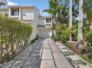 6535 Parkview Drive #B, Boca Raton, FL 33433