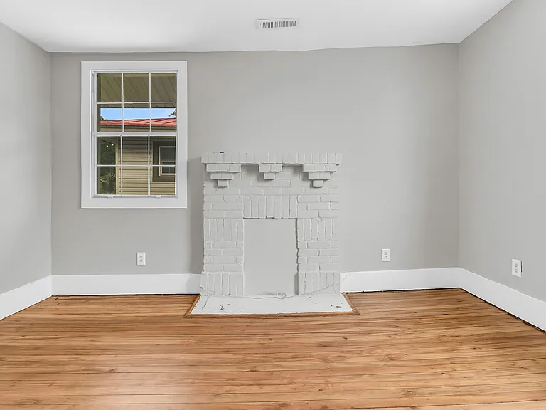 1195 King St — Photo 20