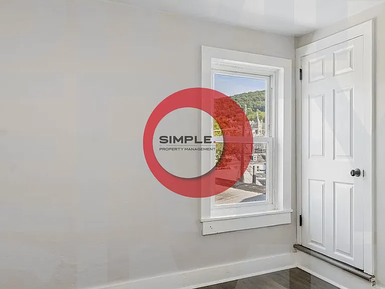 1247 Cotton St — Photo 11