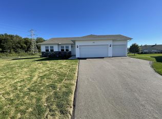 2280 James Kelly Ln, Beloit, WI 53511