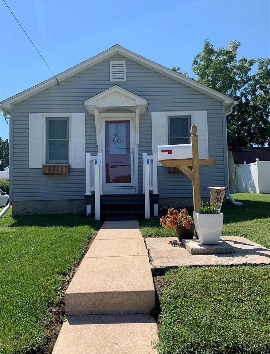 508 E Main St, Steeleville, IL 62288 Zillow