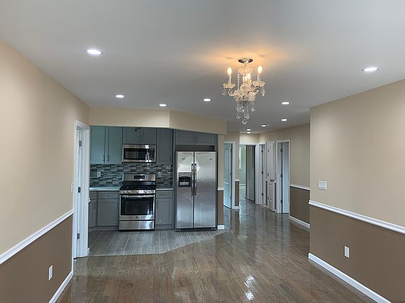 4th image of 14498 167th St