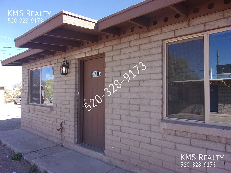 2 Bedroom 1 Bath -520 W Pennsylvania Unit A- Owner/Agent — Photo 1