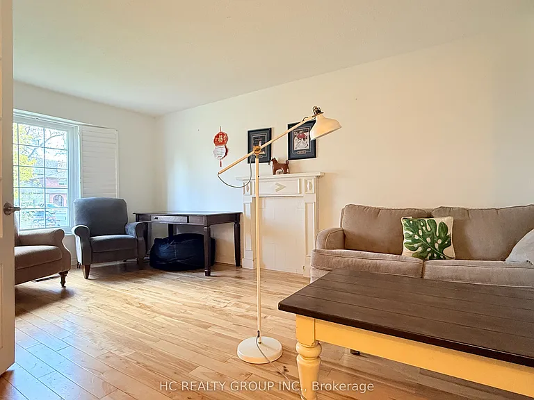 189 Weldrick Rd W — Photo 6