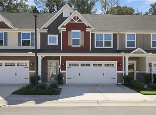 511 Eldridge Ln, Chesapeake, VA 23323