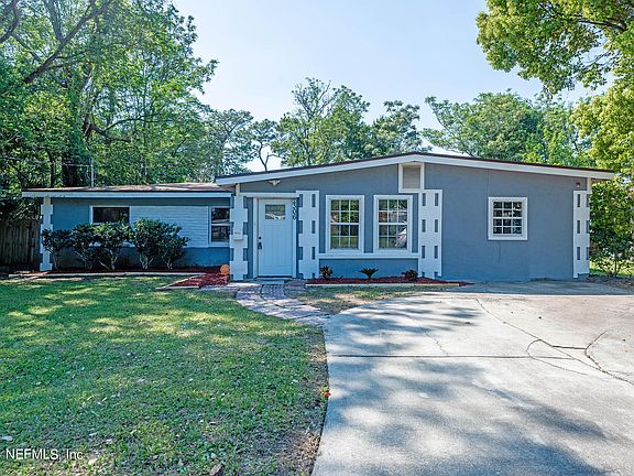 2nd image of 2306 LAKE LUCINA Drive