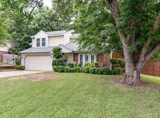 1806 Leafwood Ct, Grapevine, TX 76051