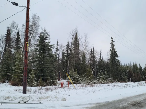 102 Baker St, Kenai, AK 99611