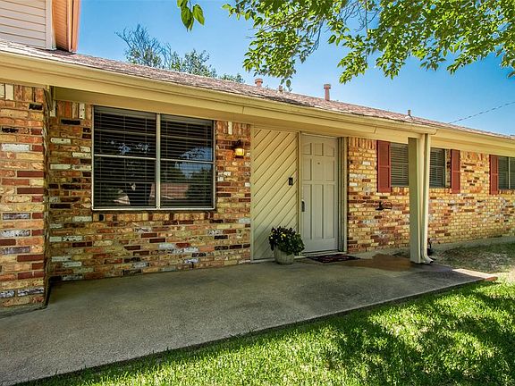 4th image of 816 Livingston Dr