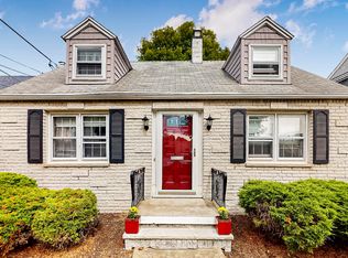 1033 Hemlock St, Scranton, PA 18505