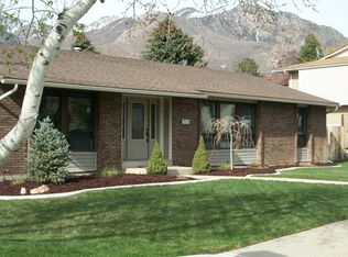 3511 E Country Manor Rd, Cottonwood Heights, UT 84121
