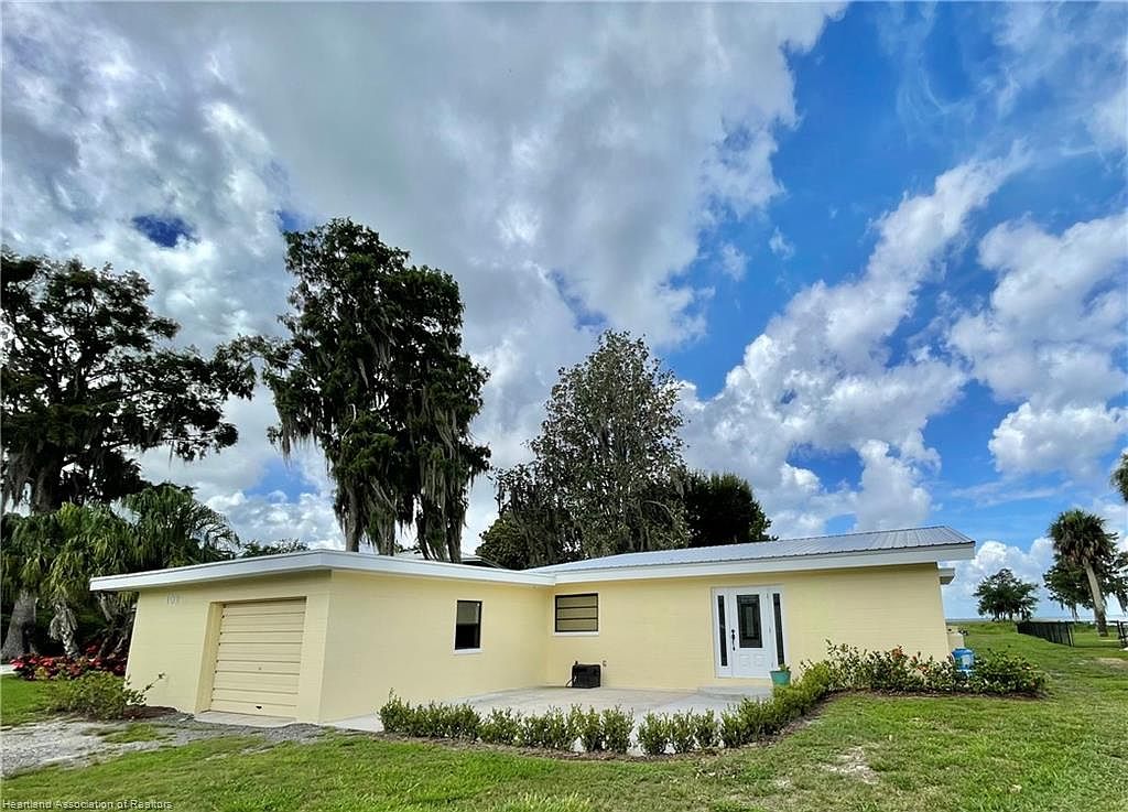 102 Squirrel Poin, Lorida, FL 33857 Zillow