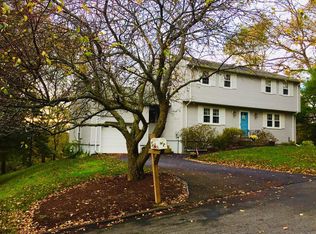 36 Heard Dr, Ipswich, MA 01938