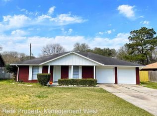 21731 Greenham Dr, Spring, TX 77388