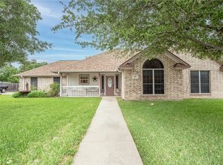 111 April St, Caldwell, TX 77836