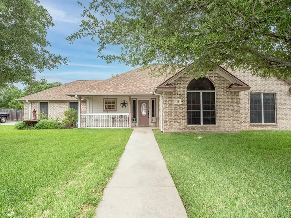 111 April St, Caldwell, TX 77836