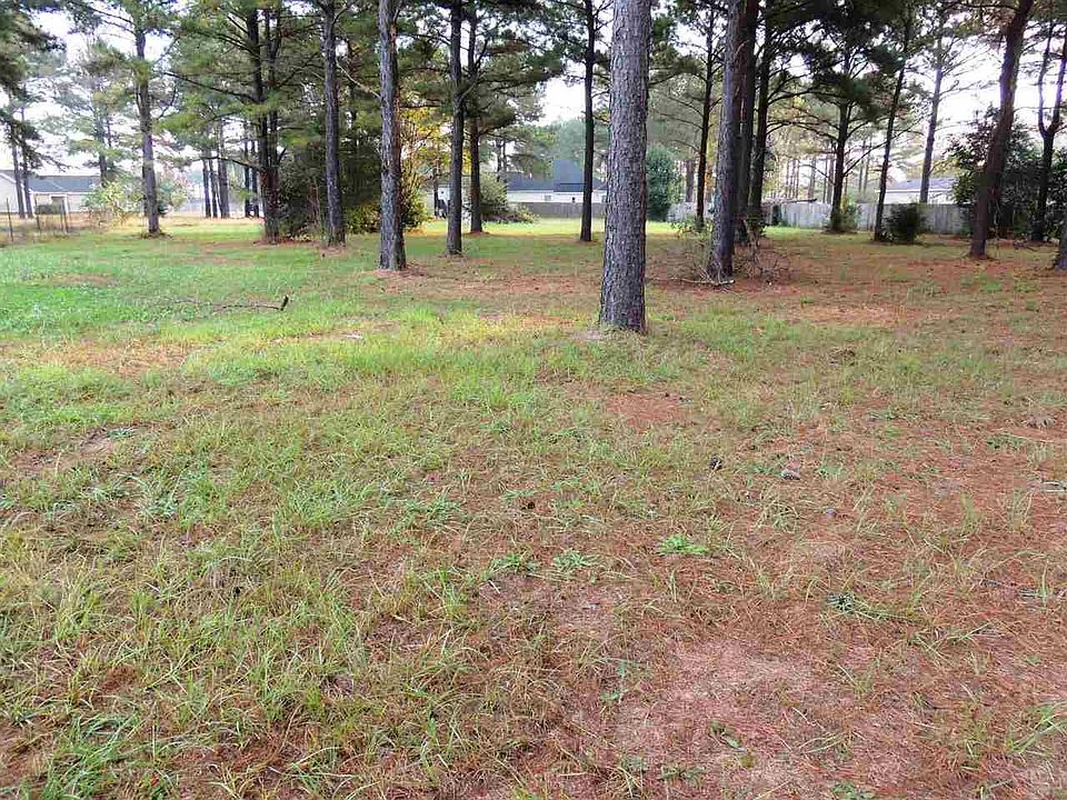 2nd image of 102 Chaparral Dr